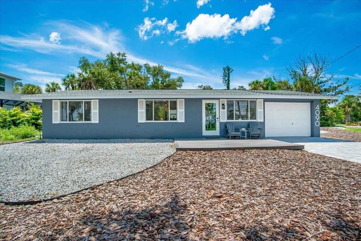 4090 Pelican Shrs Cir  