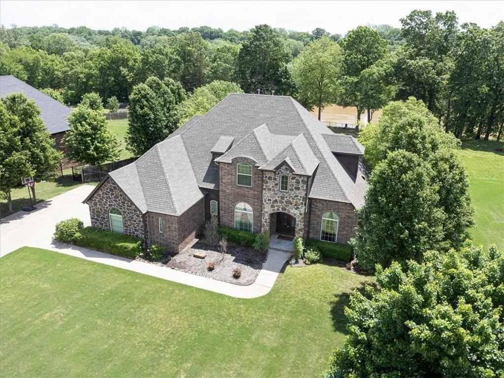 2183 Riverfront LN  