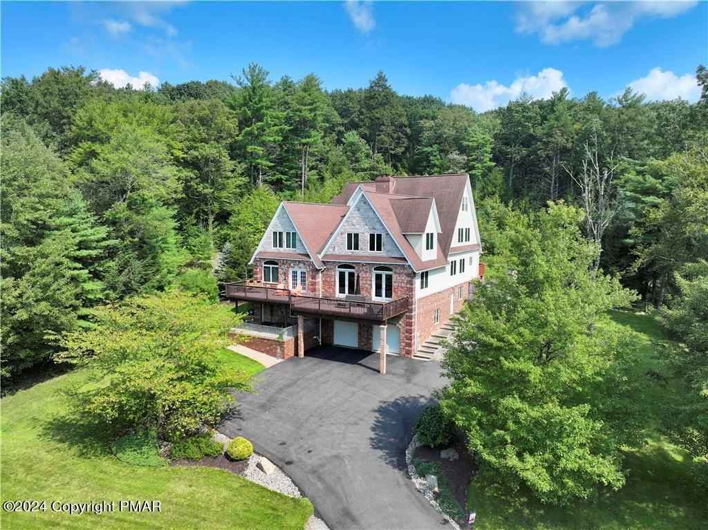 235 Plantation Dr  