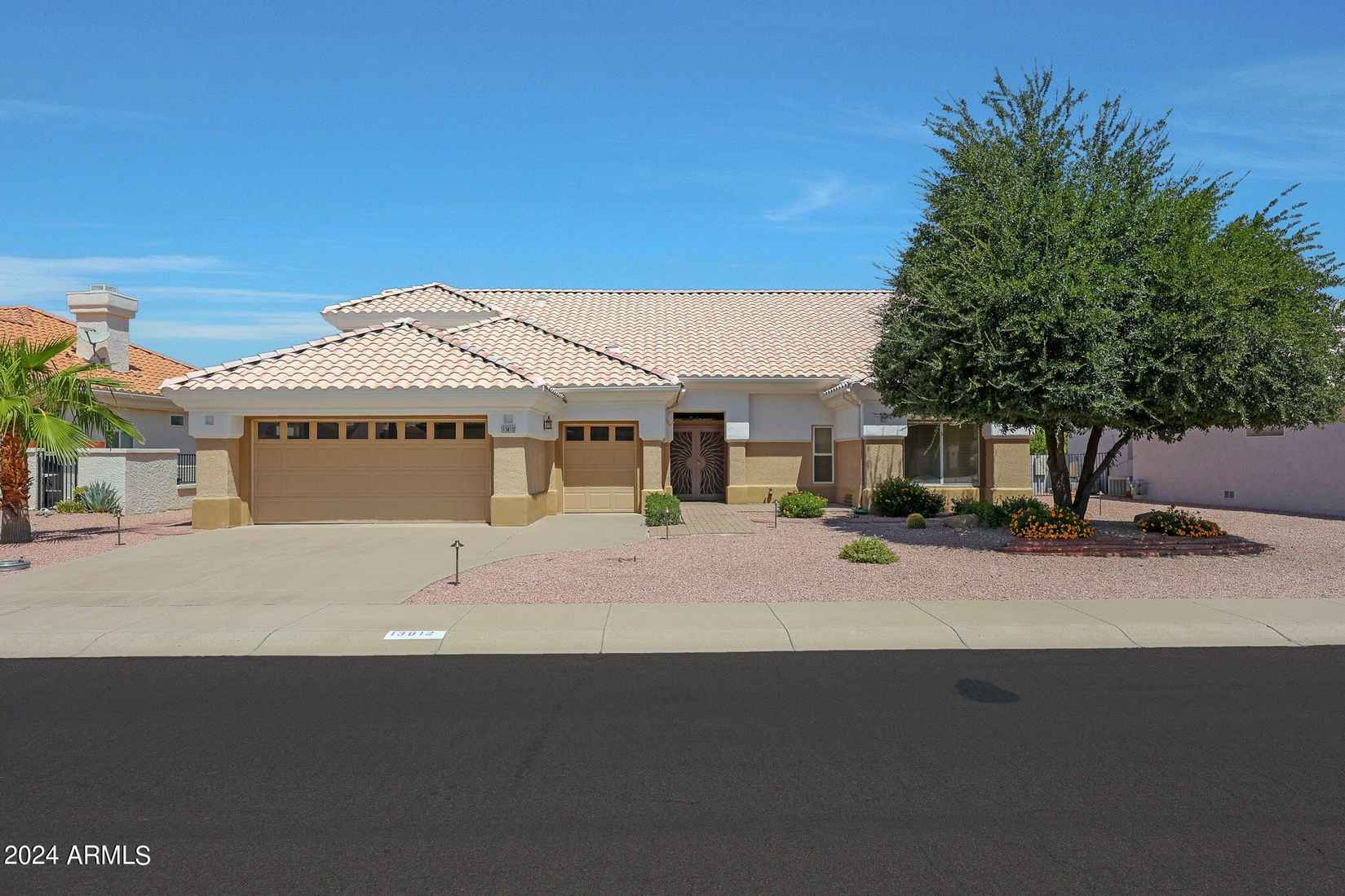 13812 W Parada Dr  