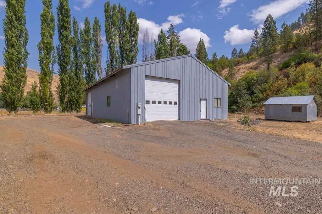 27512 North Juliaetta Grade  