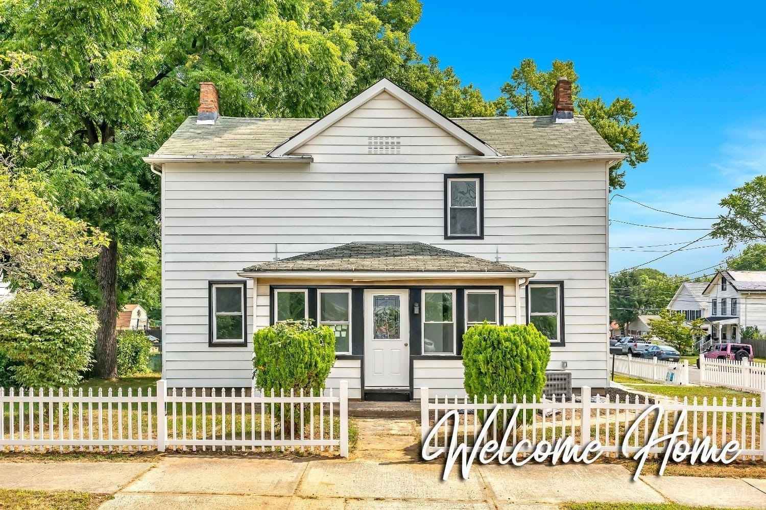 33 Stockton Ave  