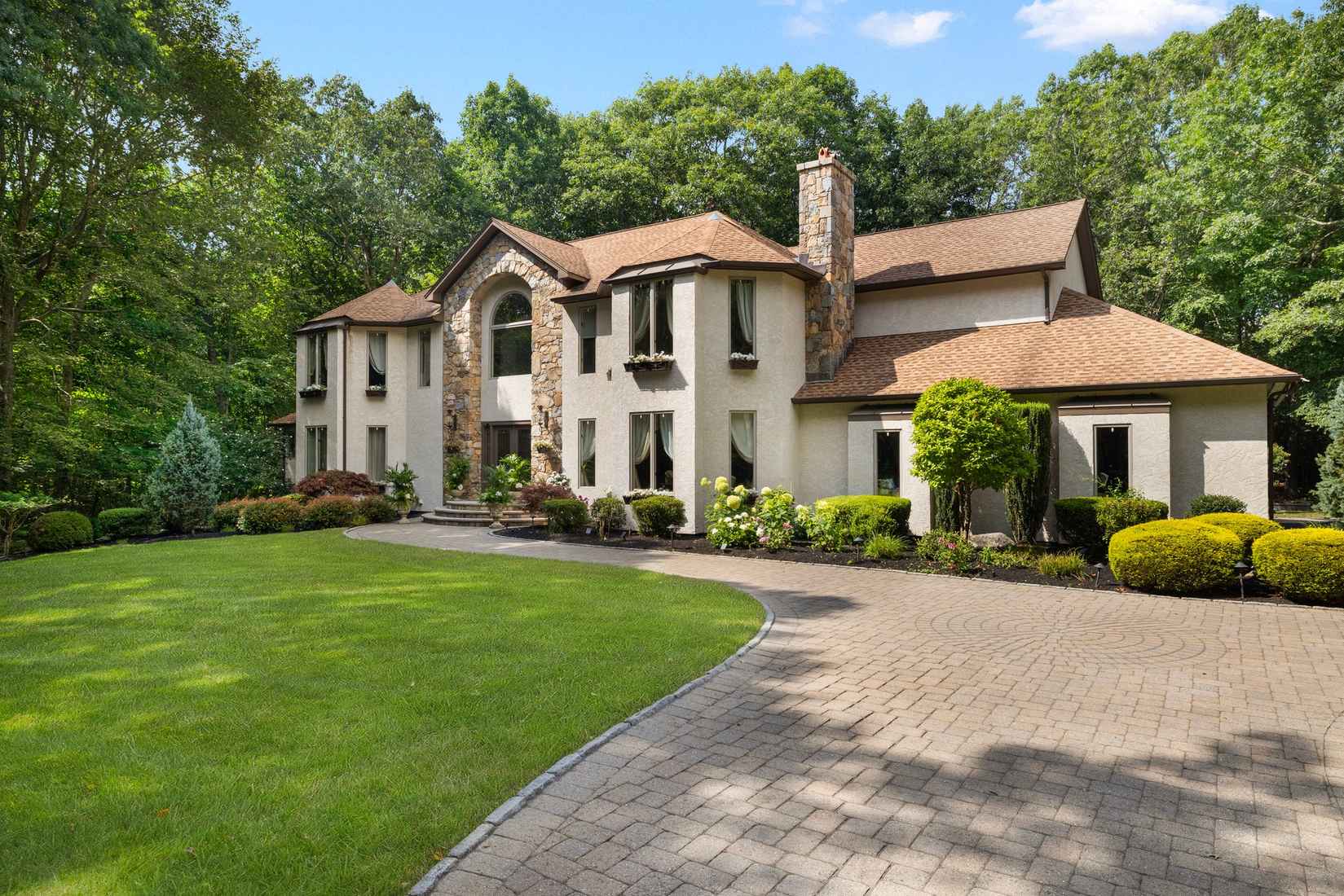 14 Mallard Way  