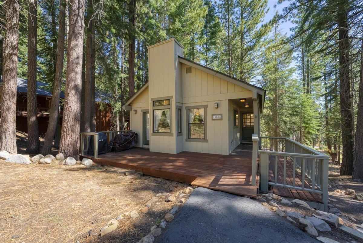 30 Saint Francis Dr  