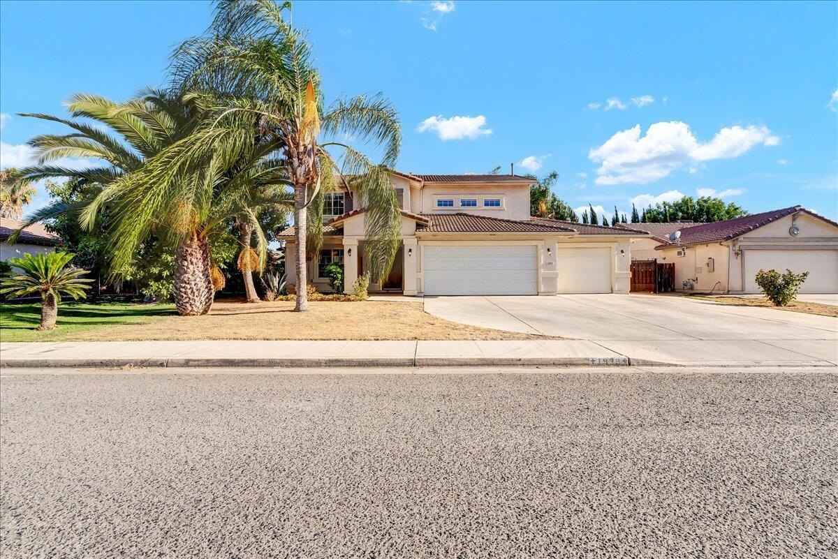 1939 Santa Maria Ave  