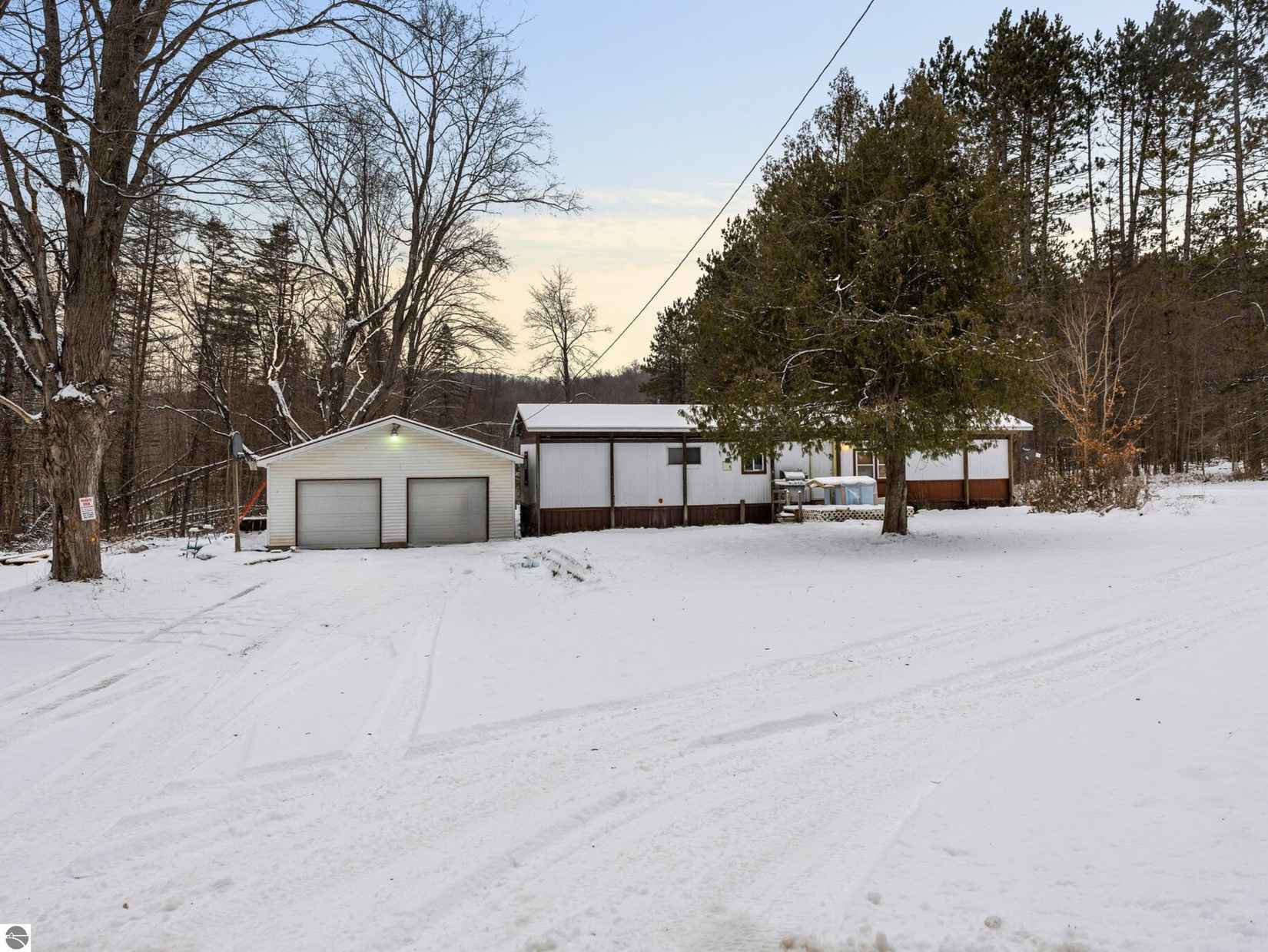 1210 NW Wood Rd  