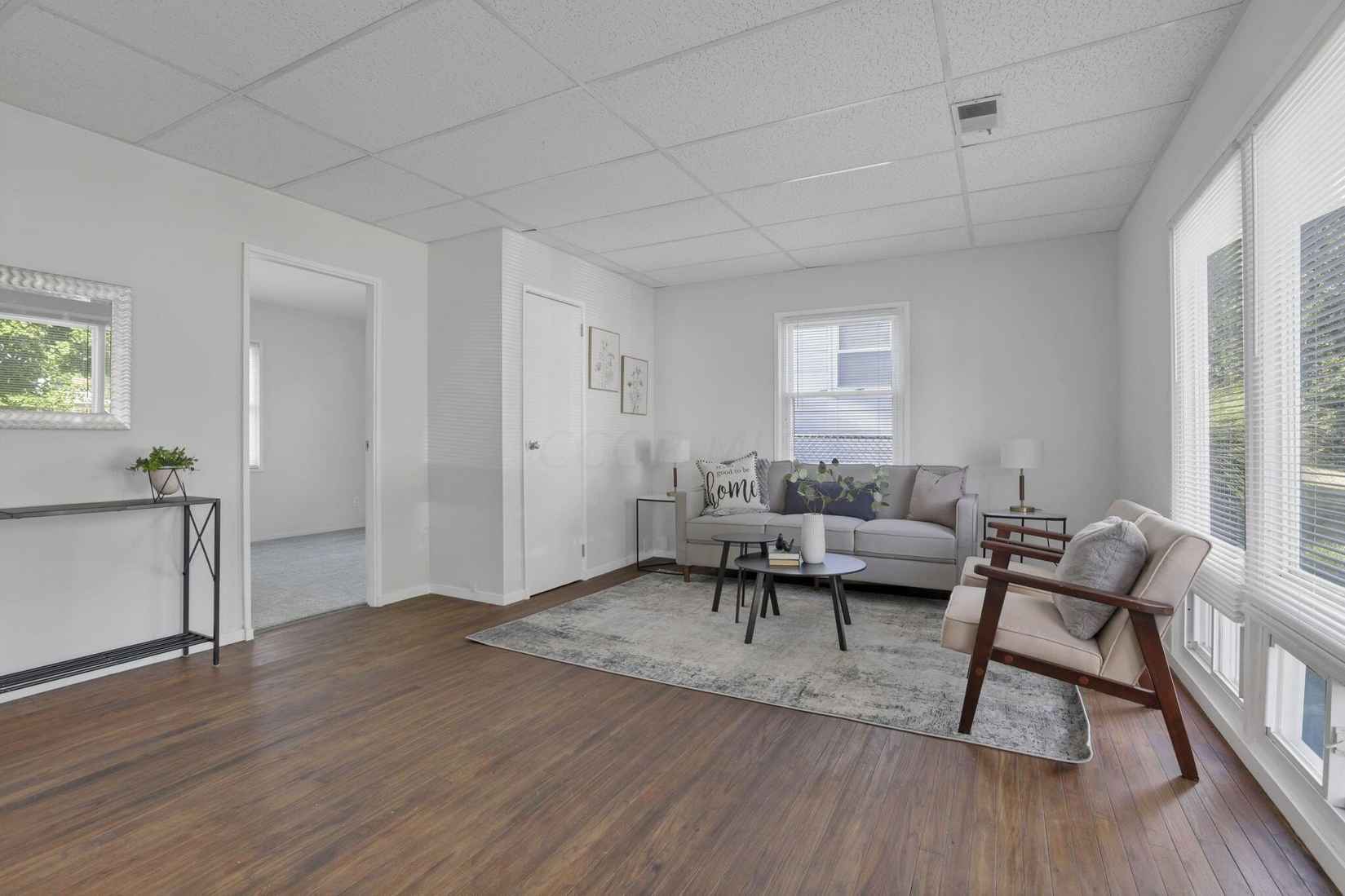 91 Homewood Ave  