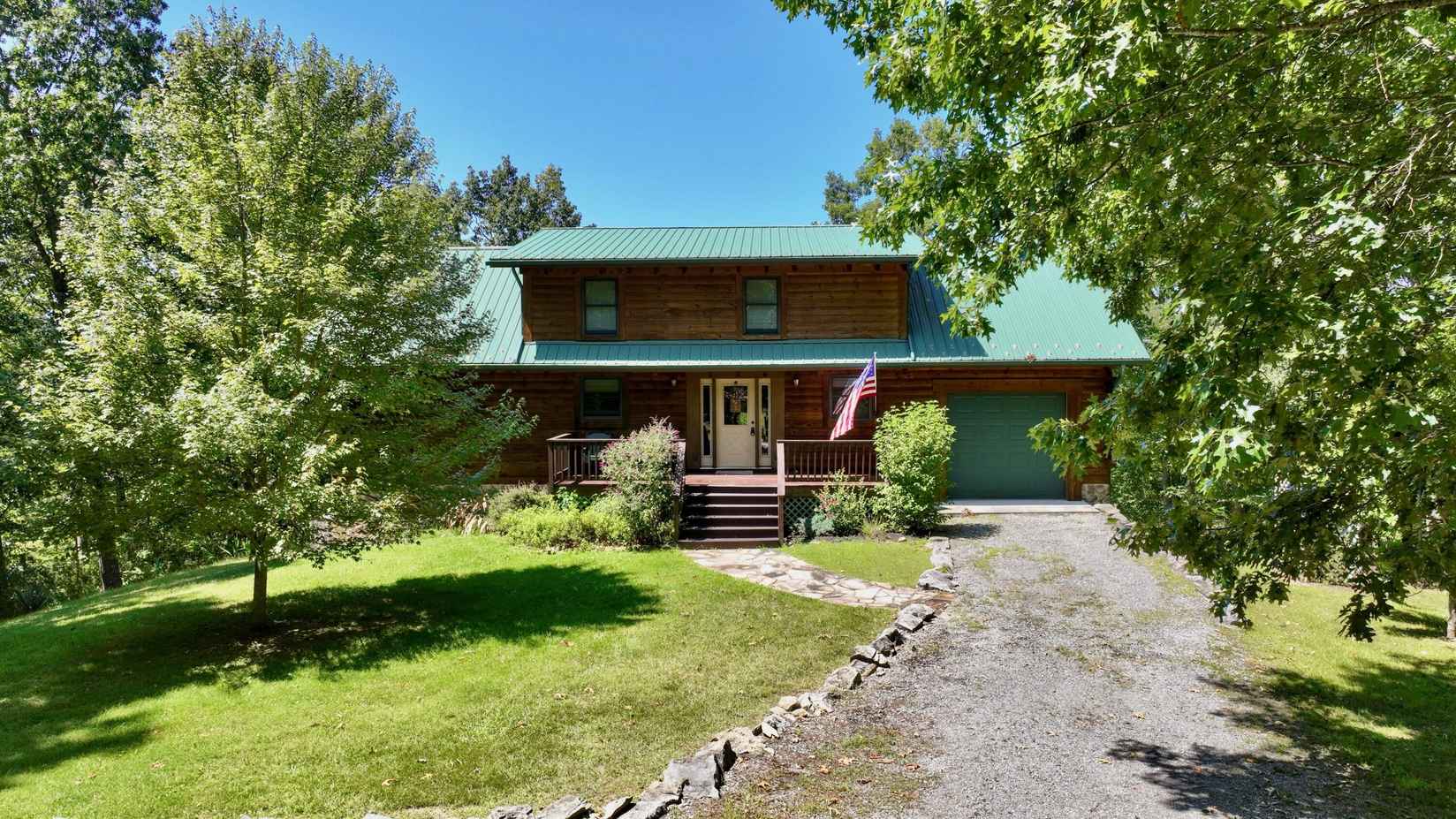 1285 Old Schoolhouse Ln  