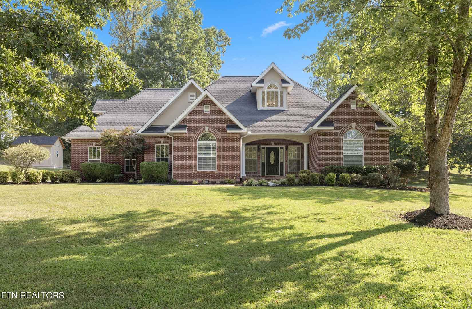 408 Alpine Dr  
