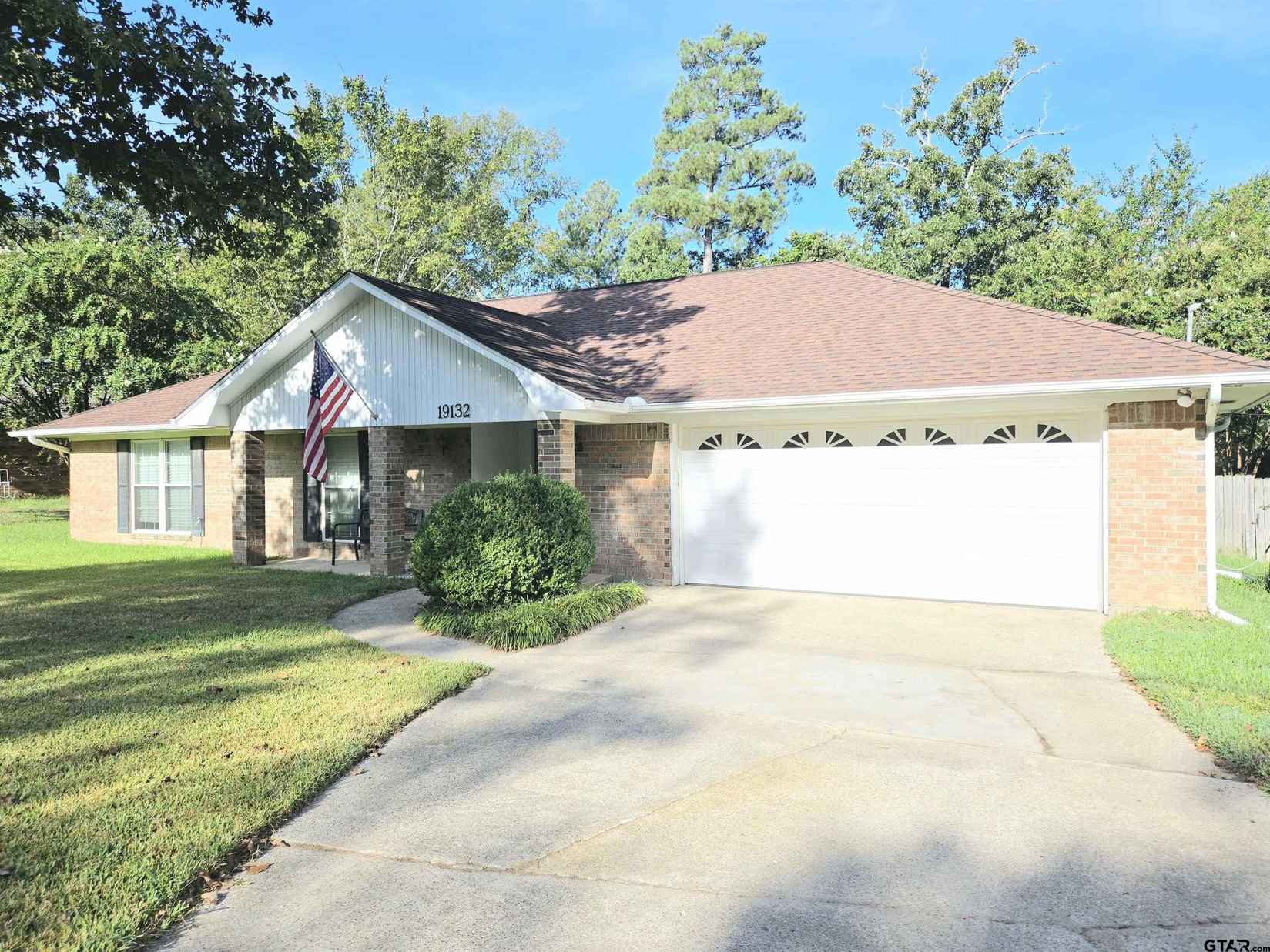 19132 Pinedale Cir  