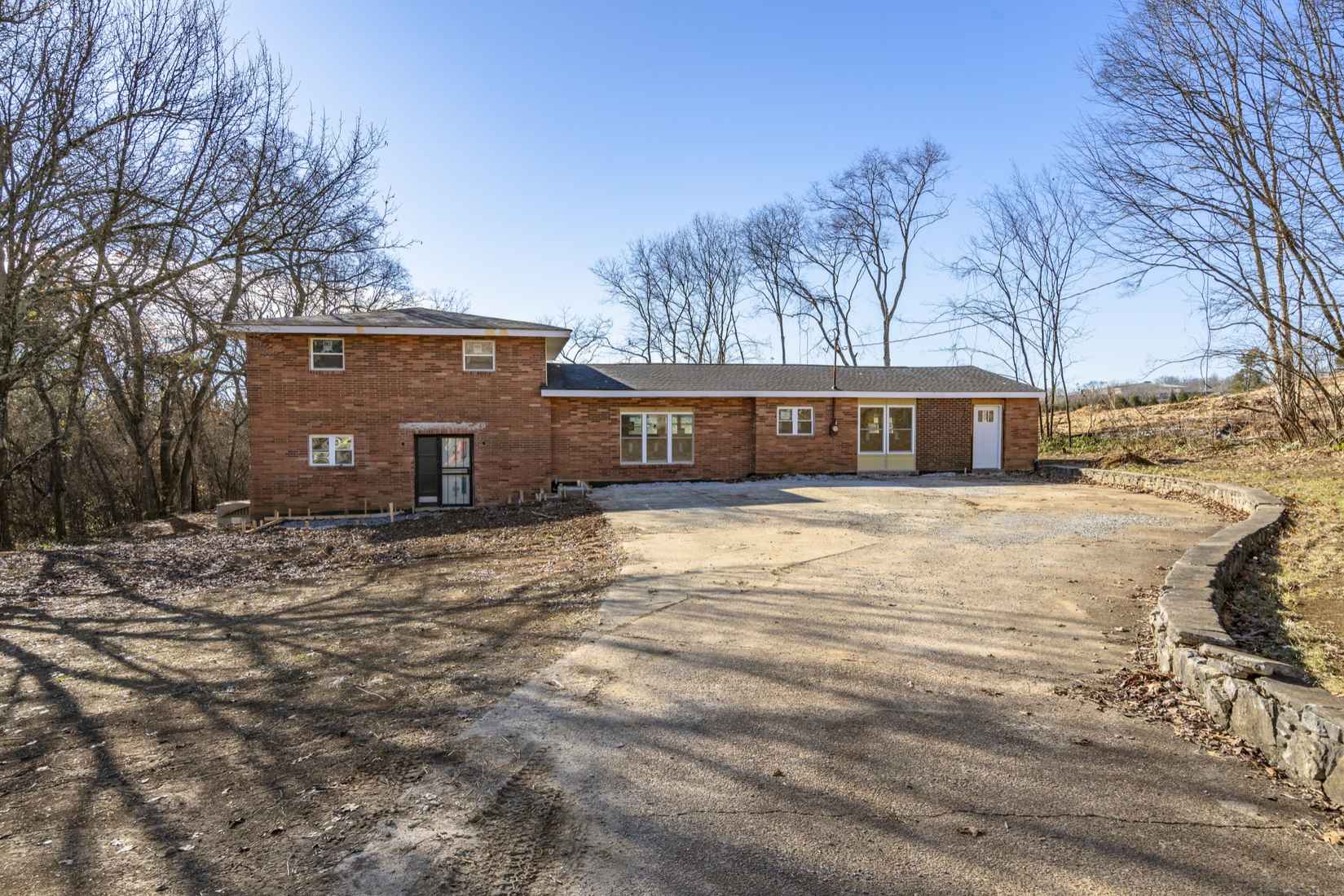605 Creative Way  