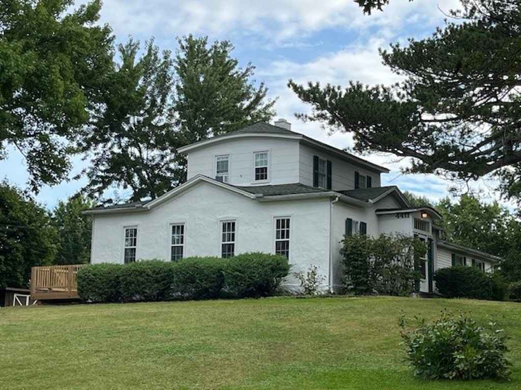 4411 McCreary Rd  