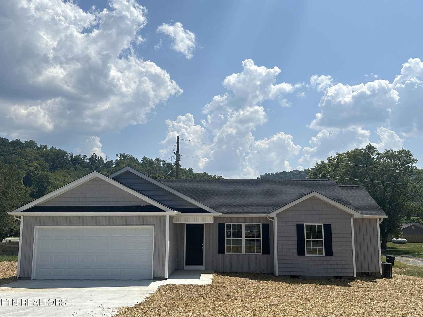 345 Green Acres Rd  