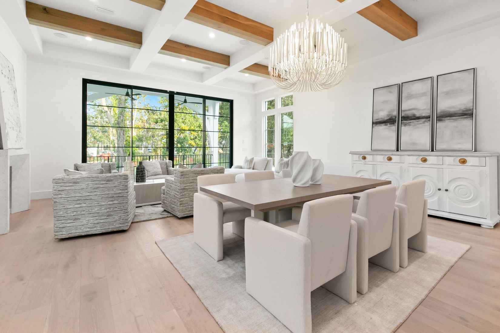 267 Churchill Oaks Dr  