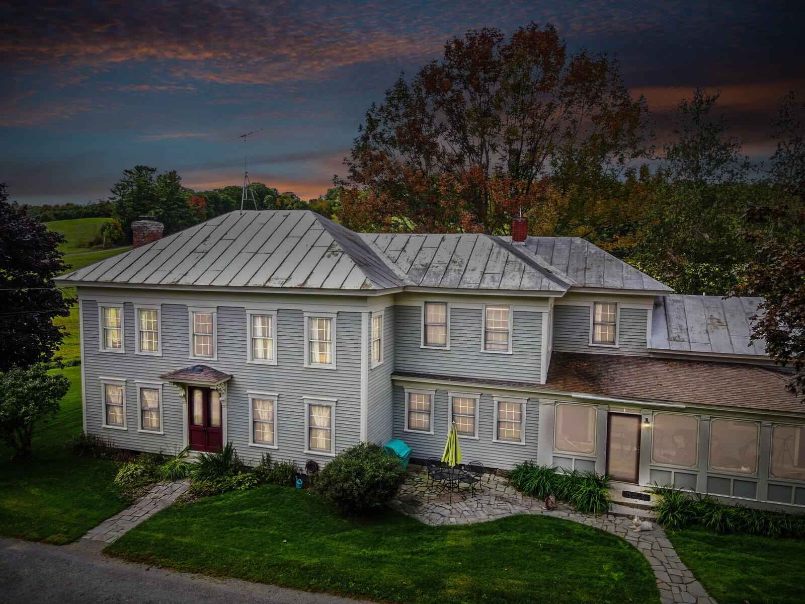 94 Waugh Rd  