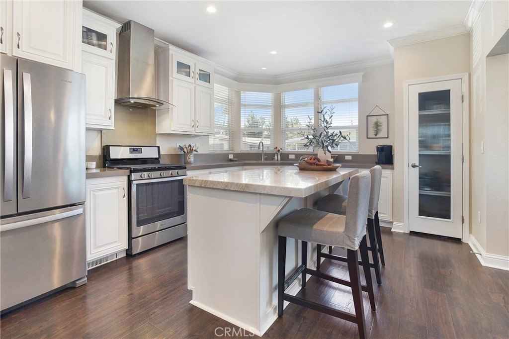 24001 Muirlands Blvd  