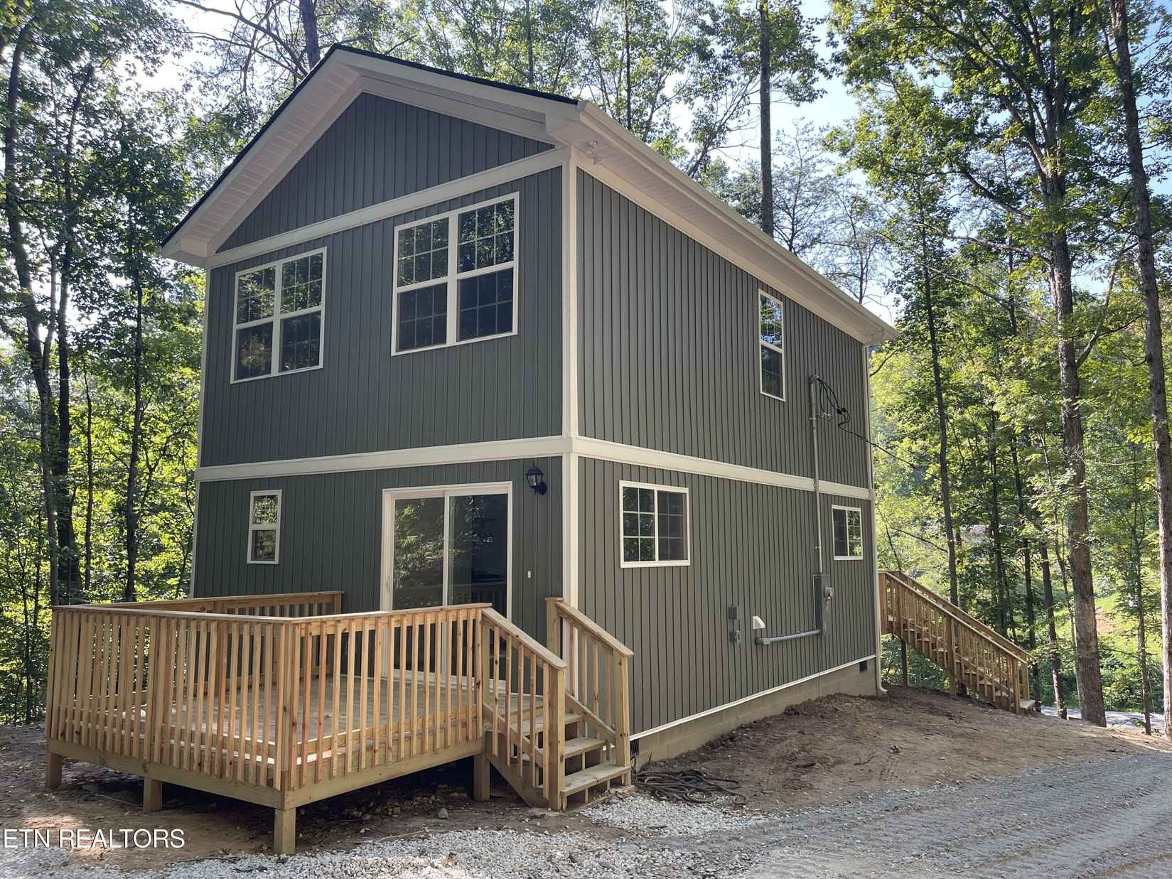 170 Lone Mtn Rd  