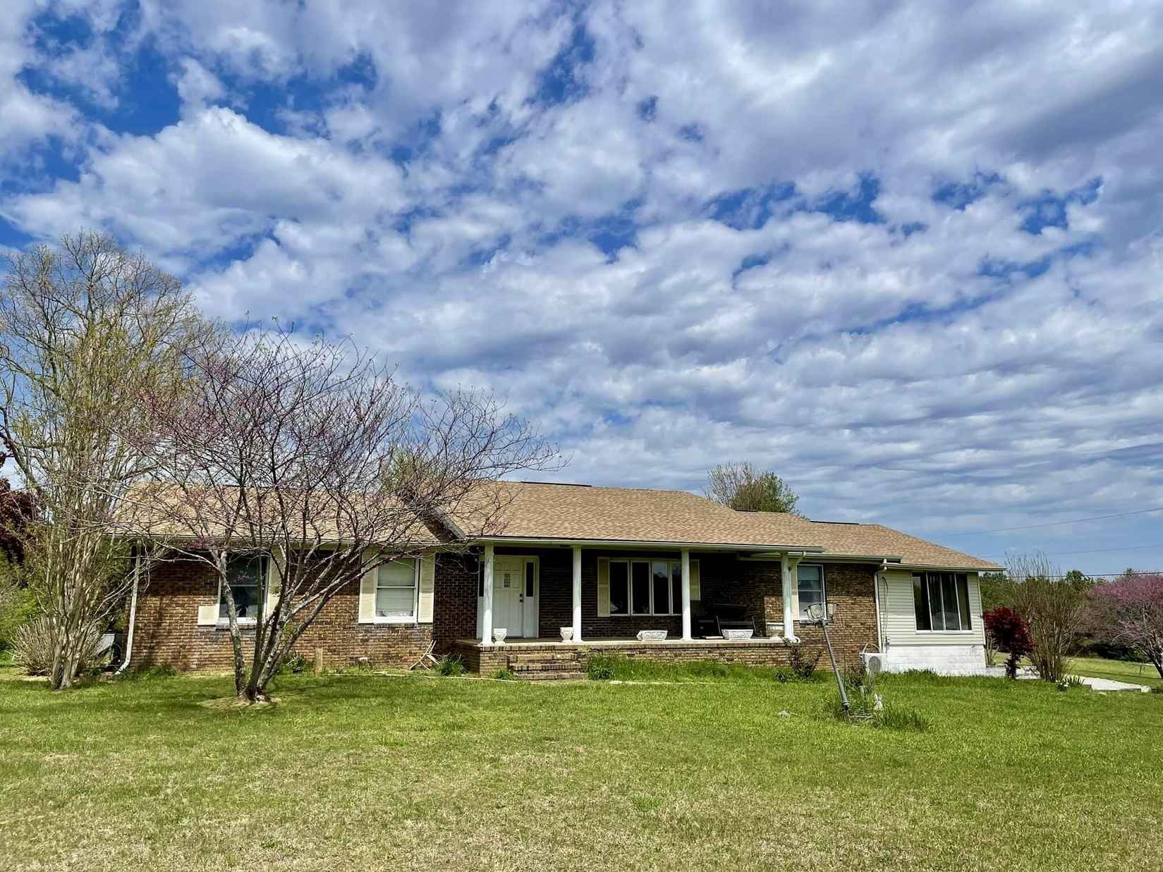 271 Anderson Rd  