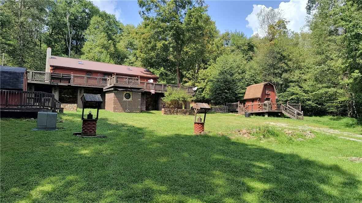 323 Dinner Bell Ohiopyle Rd  