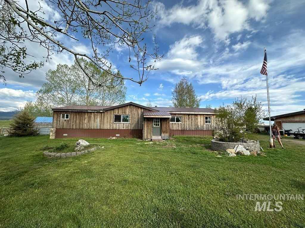 13774 Nisula Rd  
