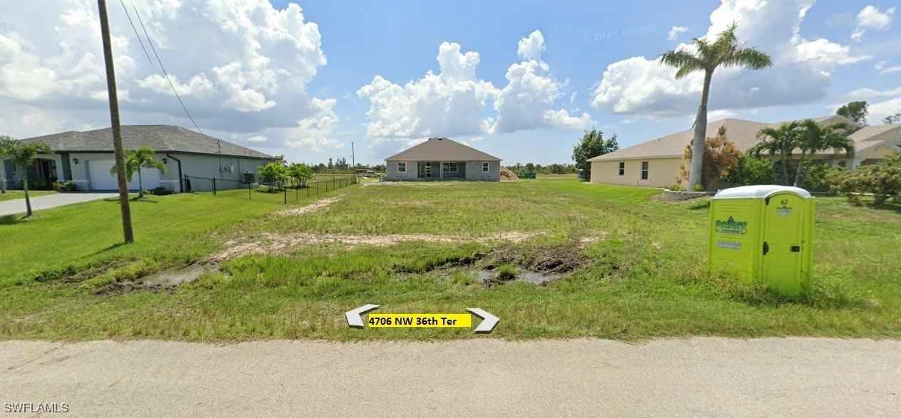 4706 NW 36th Ter  
