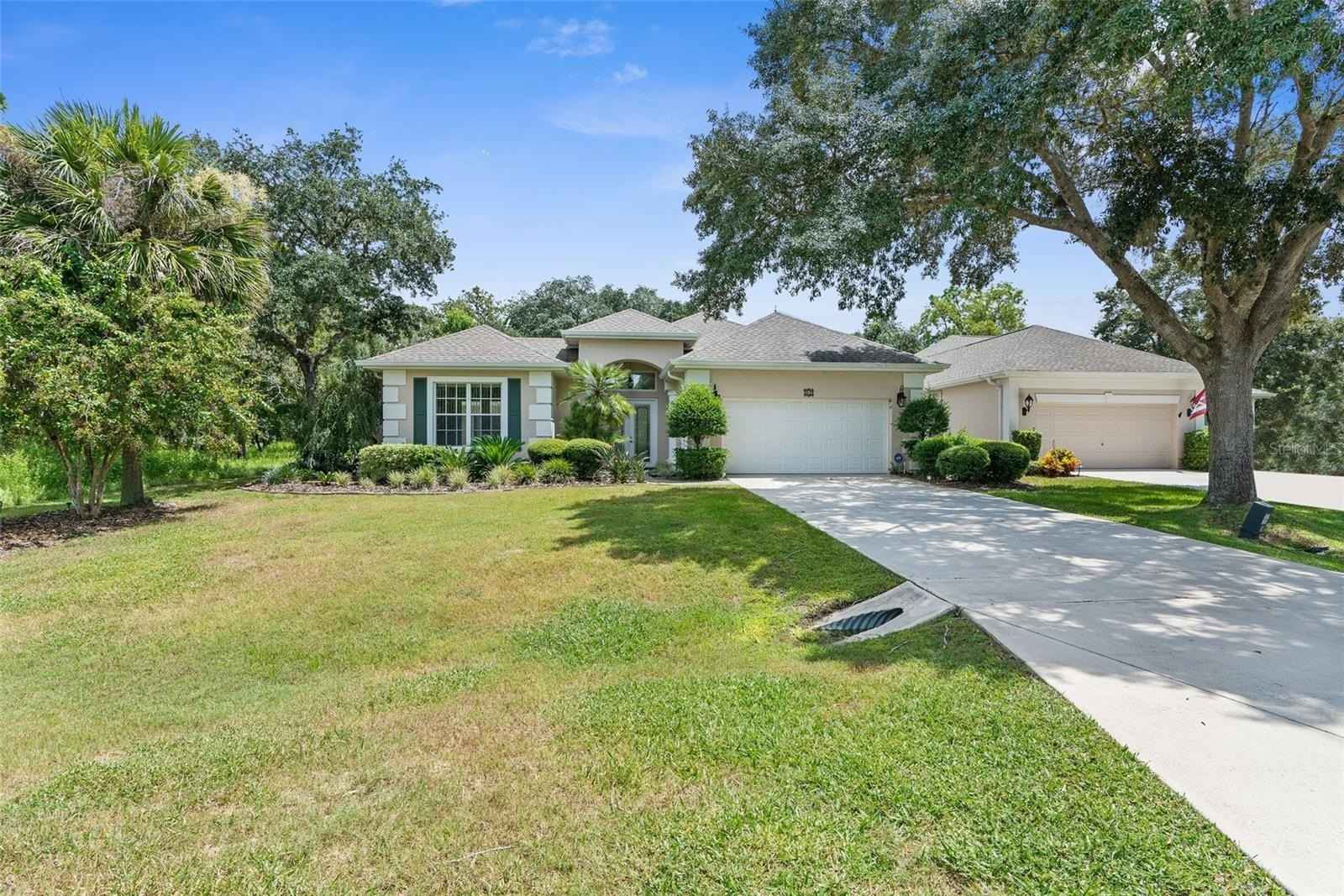 52 Deerwood Dr  