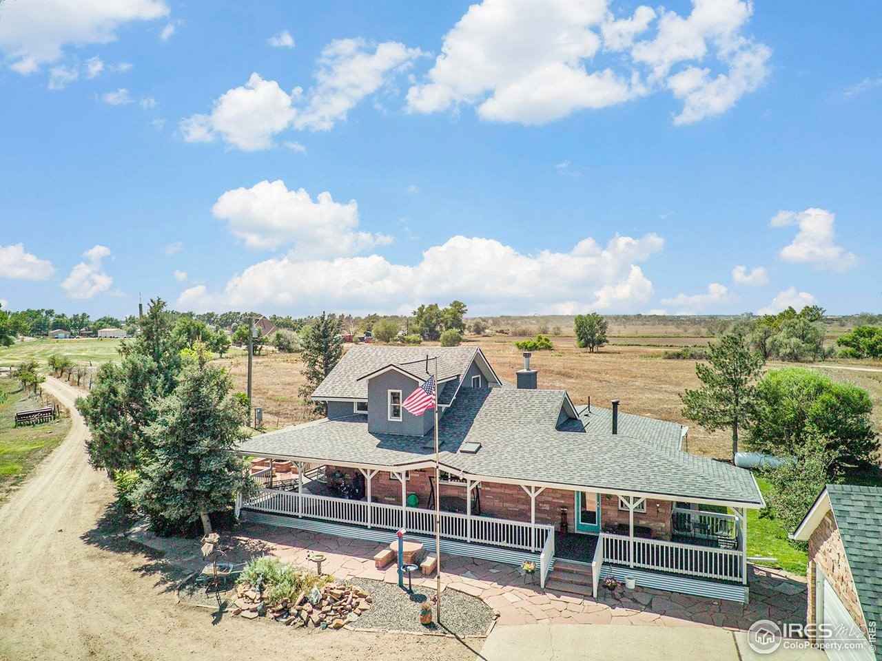 1685 Holly Ave  