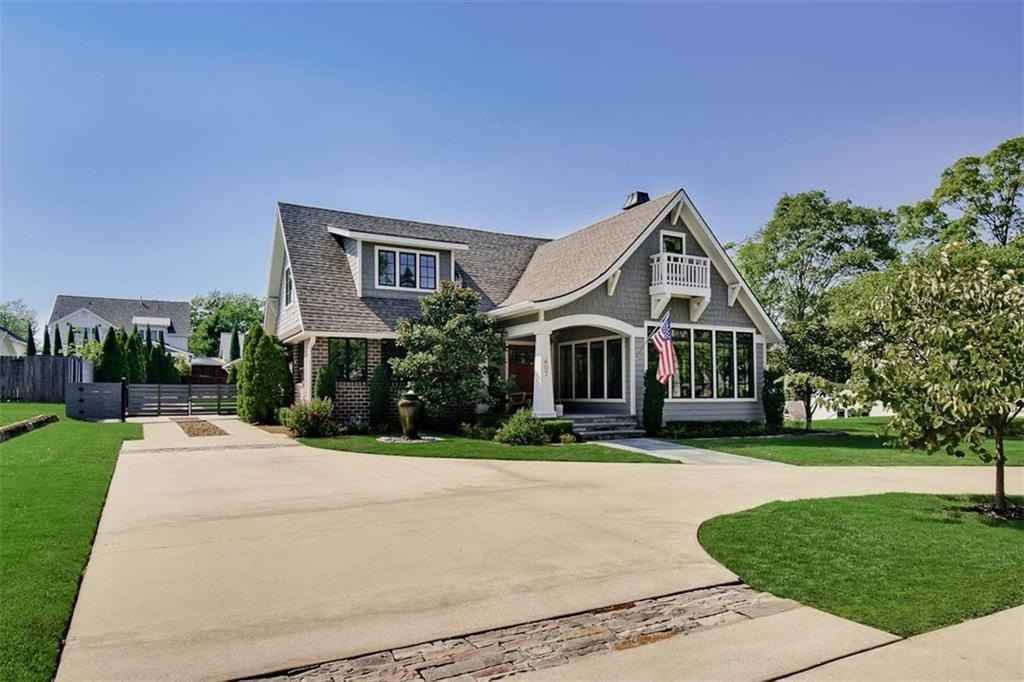 407 N Main St  
