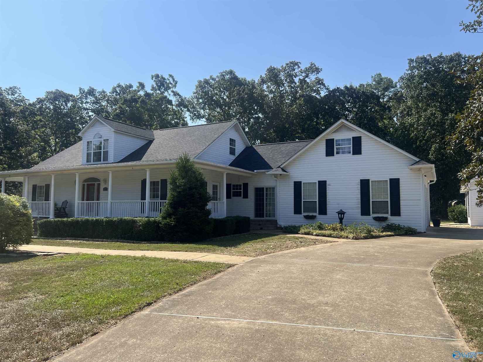 1012 Saddle Clb Dr  