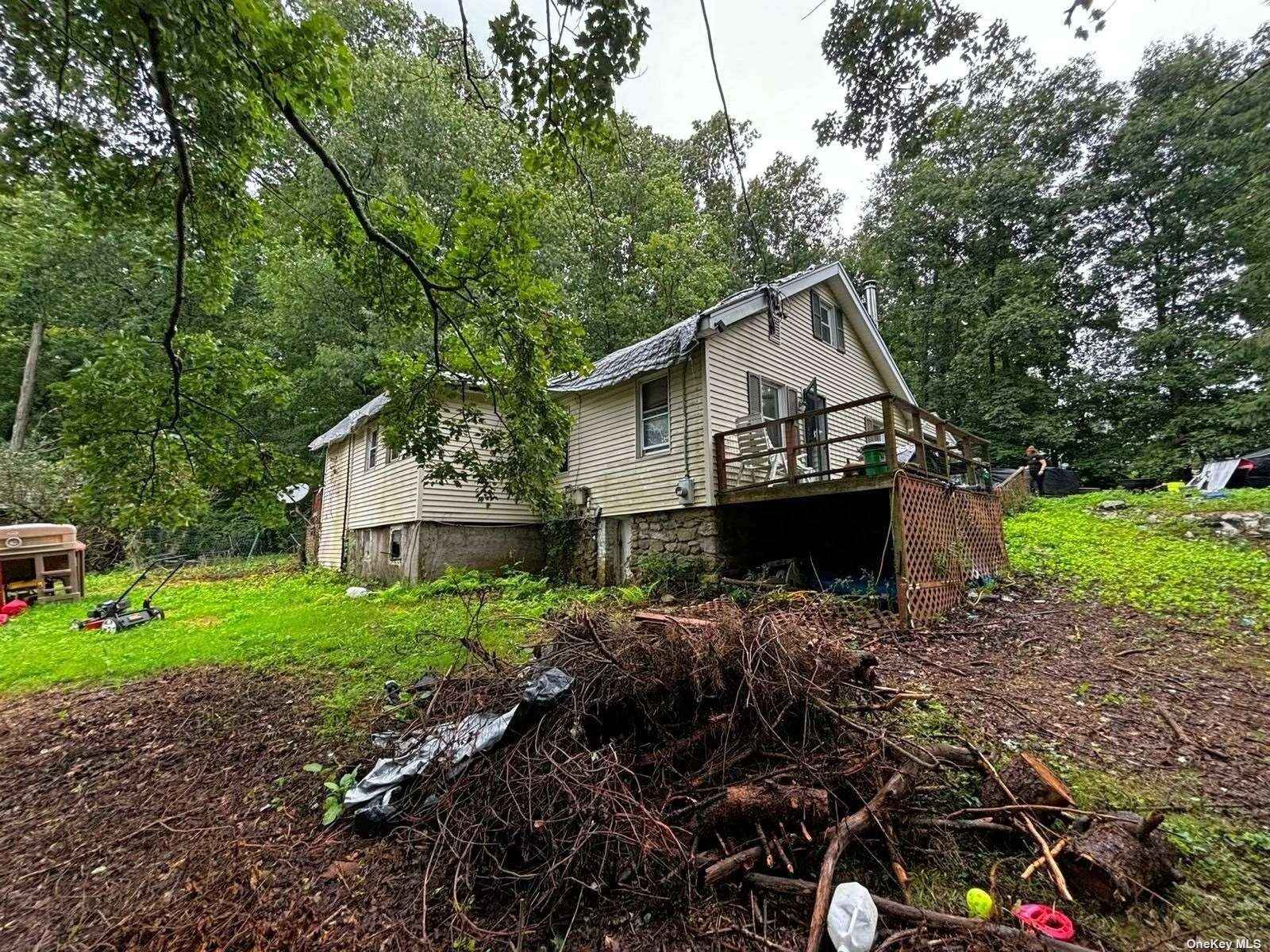 12 Knollcrest Rd  