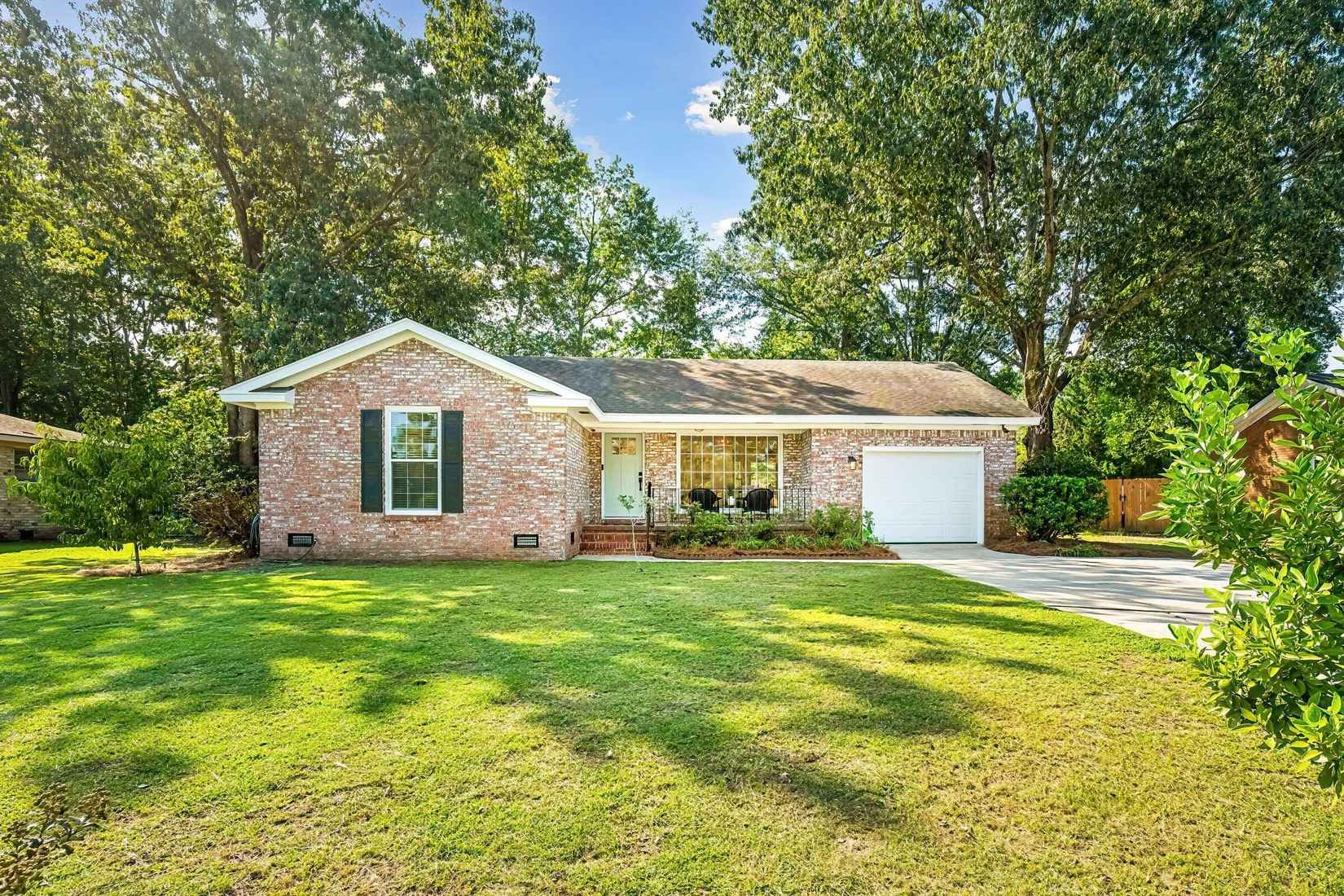 111 Saint James Blvd  