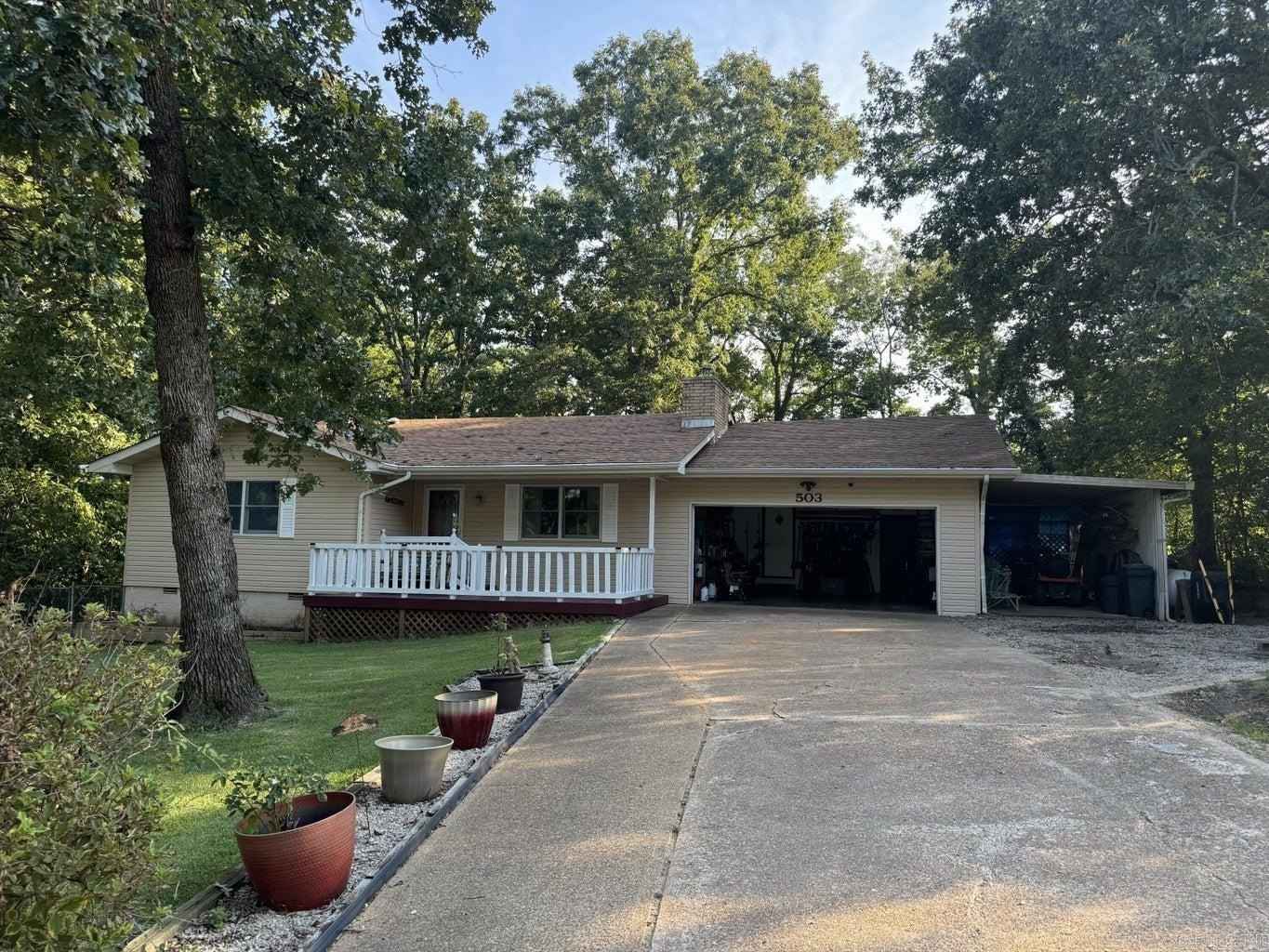 503 Victoria Dr  