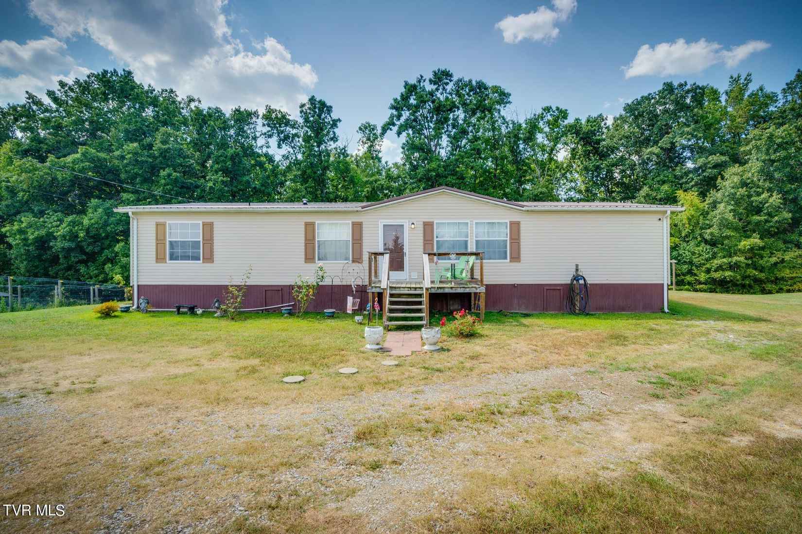 215 Johnson Holw Ln  