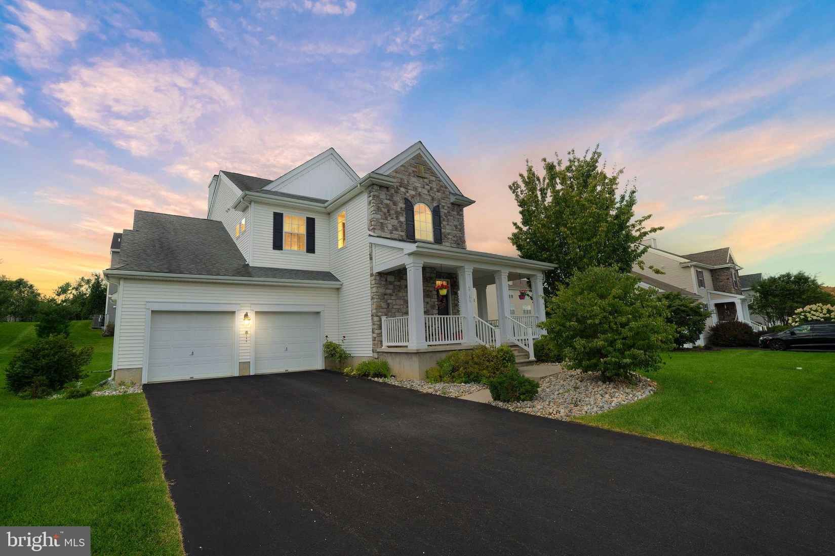 2784 Farmstead Dr  