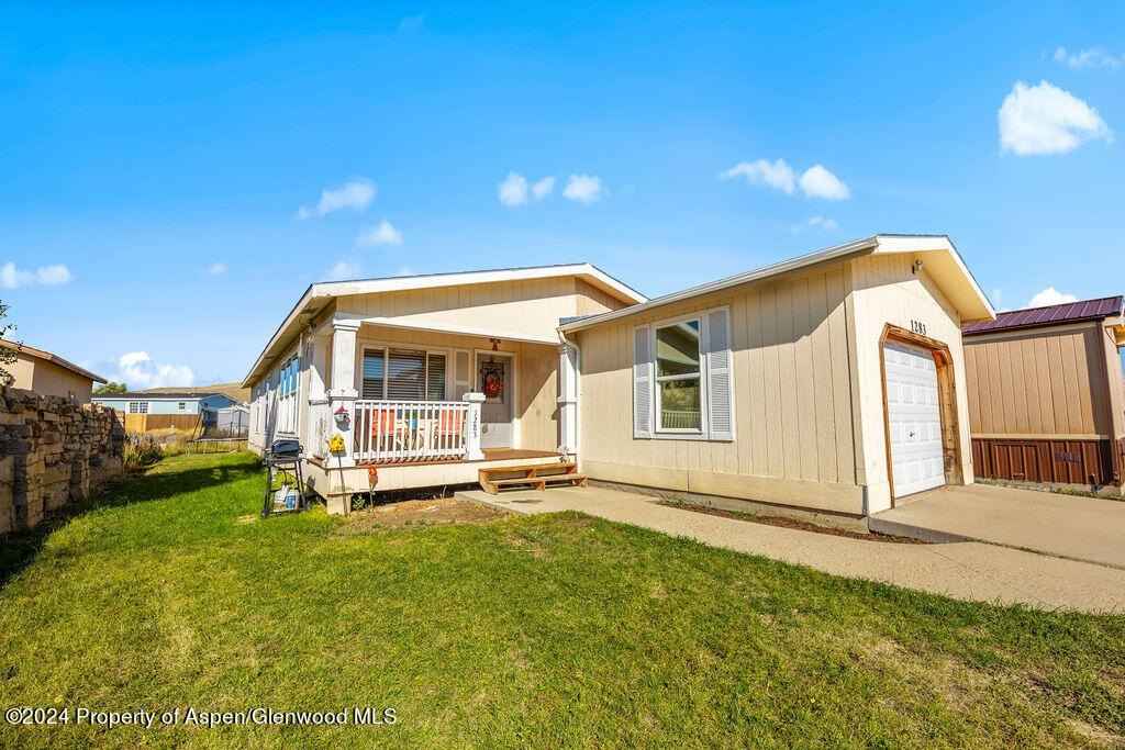 1283 Sunrise Ln  