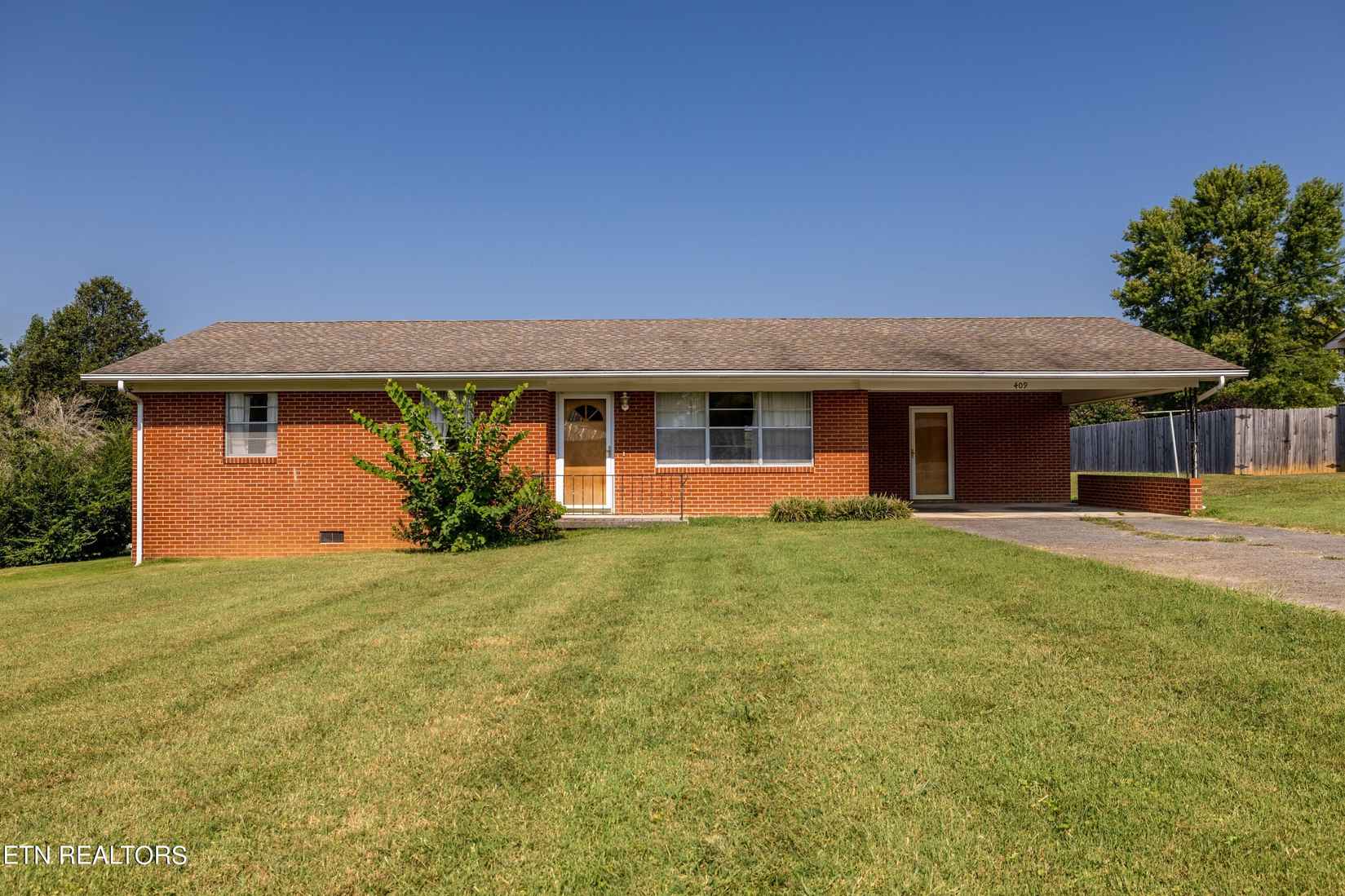 409 Merritt Rd  