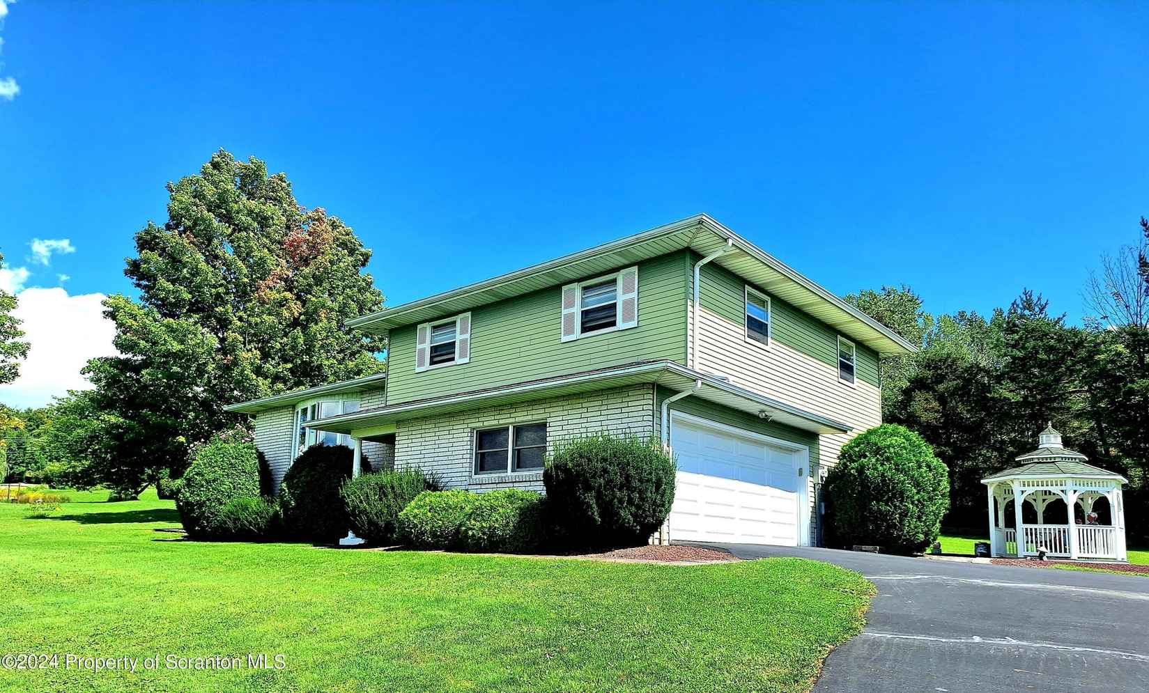 7 Sunset Dr  