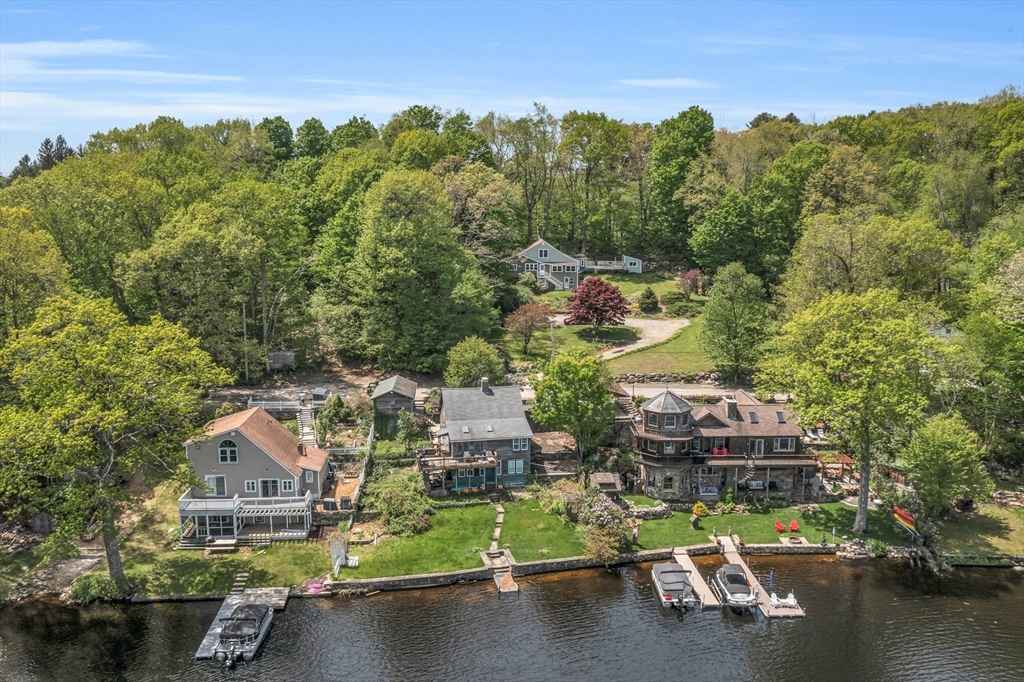 11 Overlook Dr  