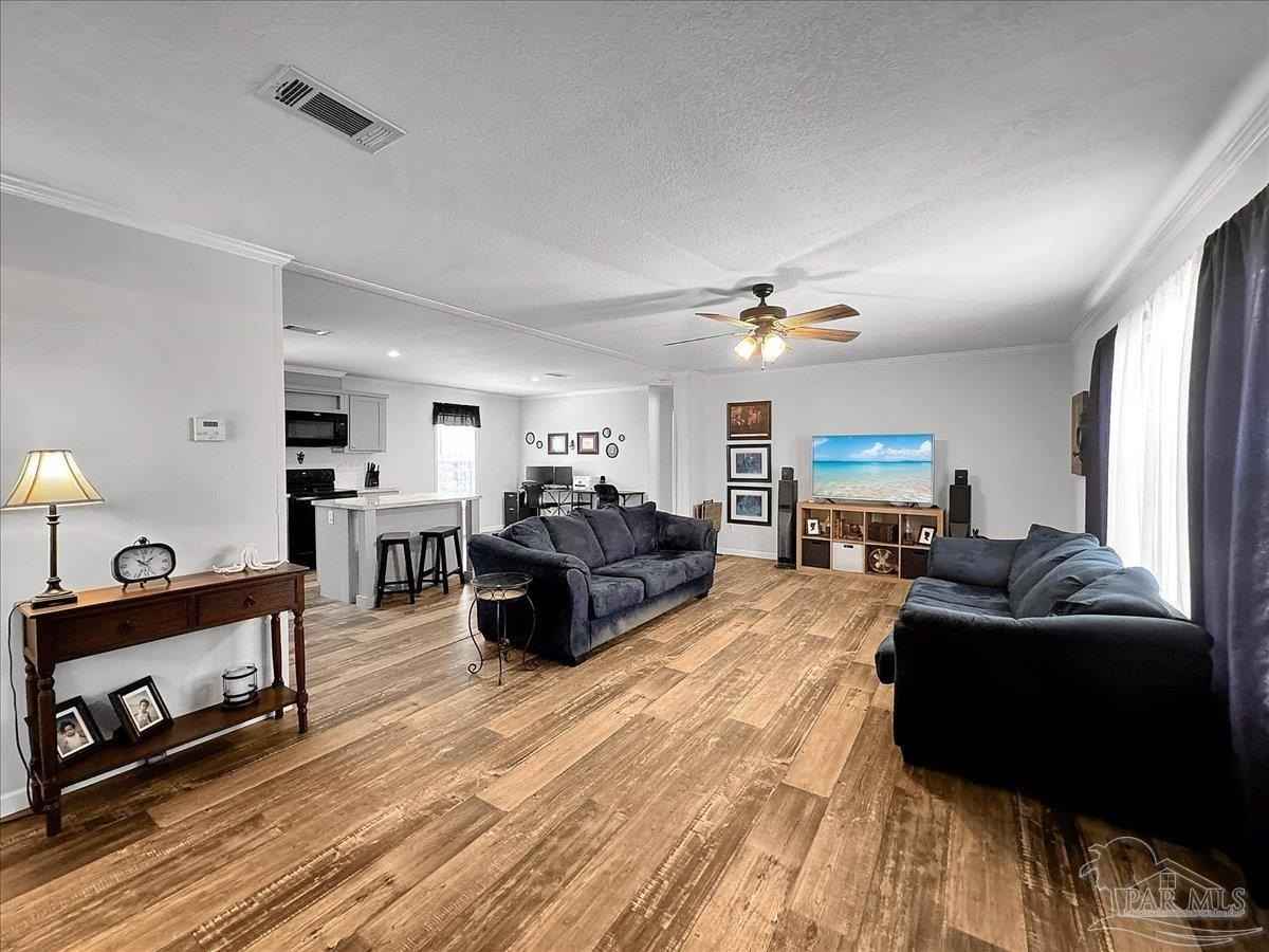 4656 Eagle Way  