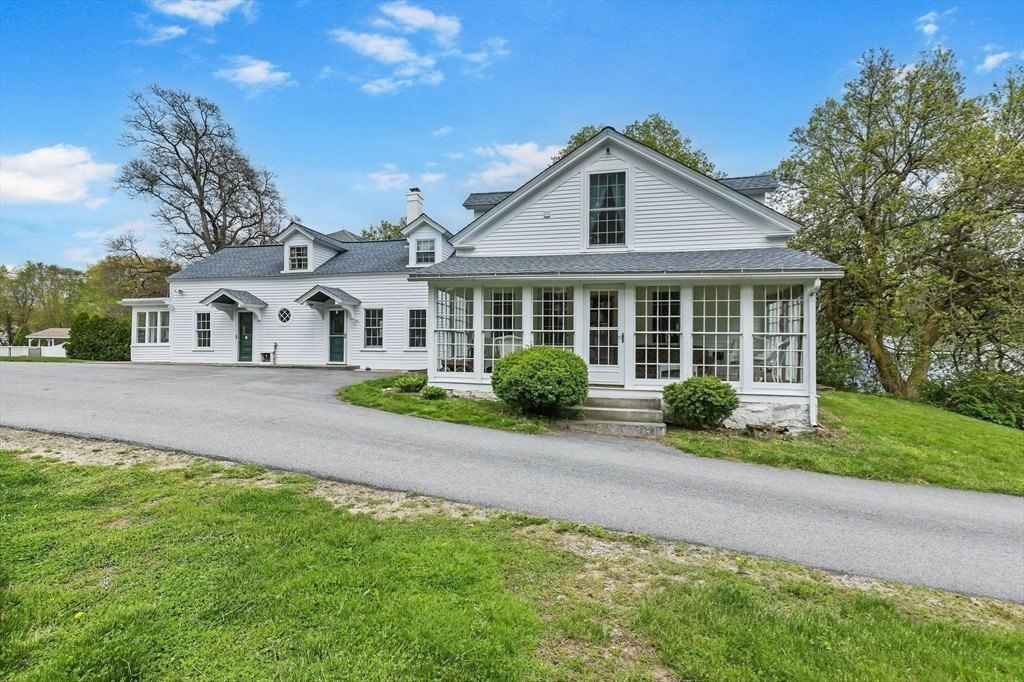 147 Dudley Oxford (4 Fam)  
