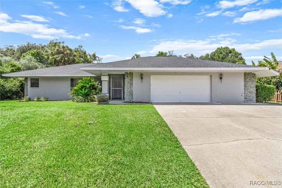 3424 S Winding Path  
