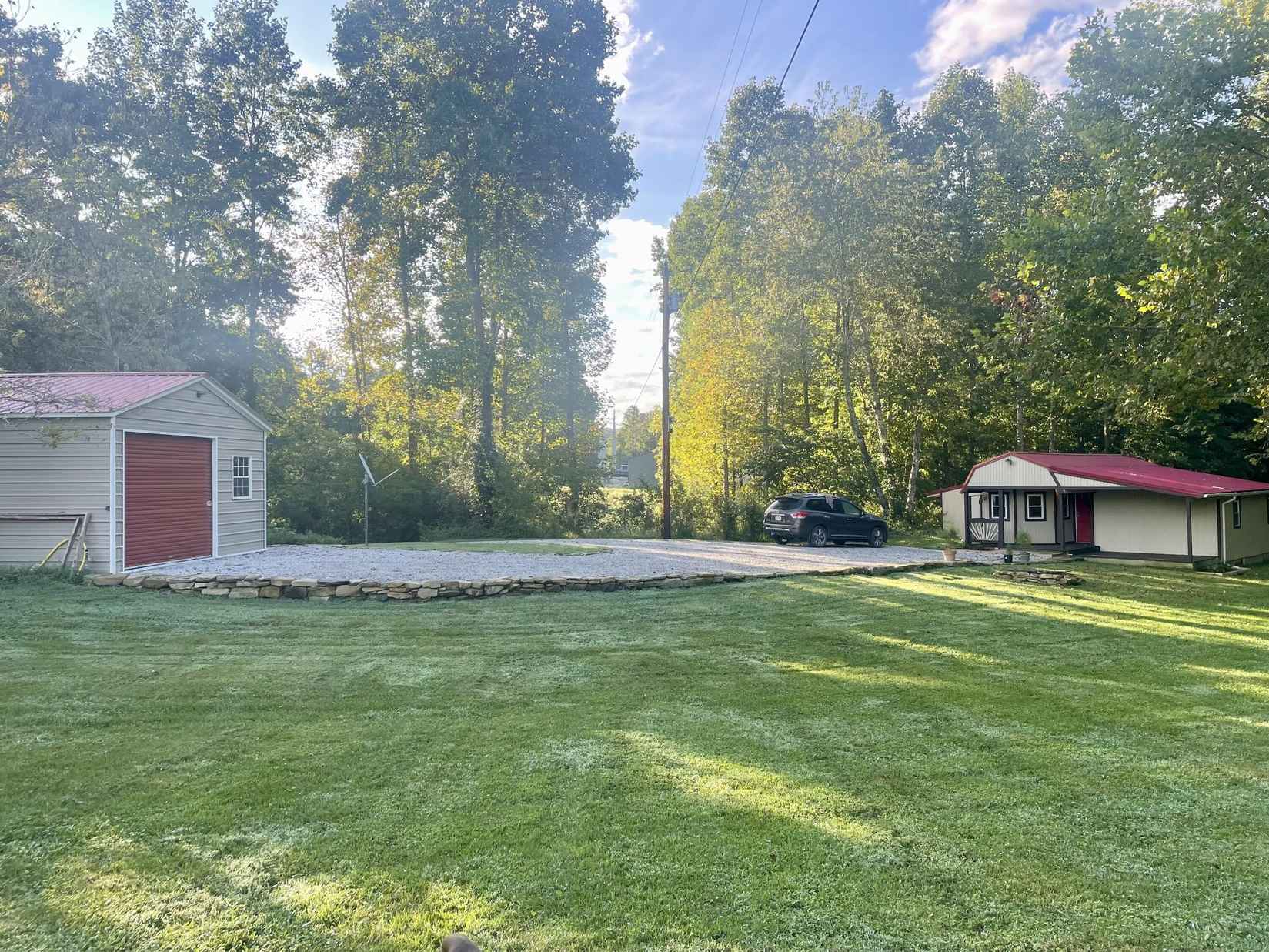 685 Midnight Stable Rd  