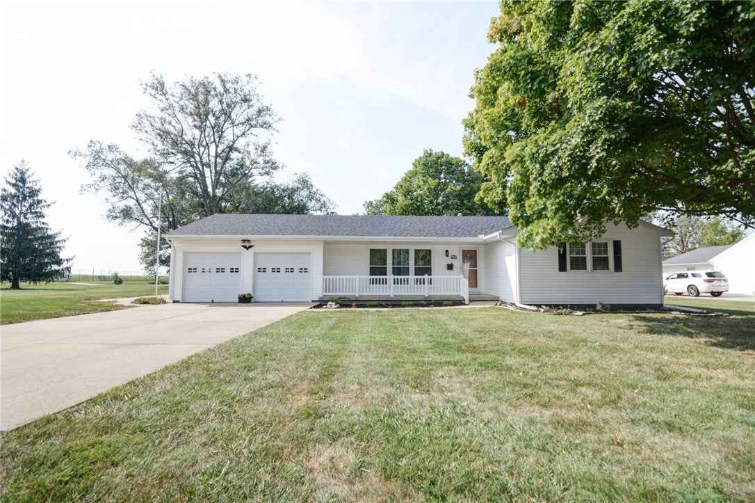 295 N COUNTRY Clb RD  