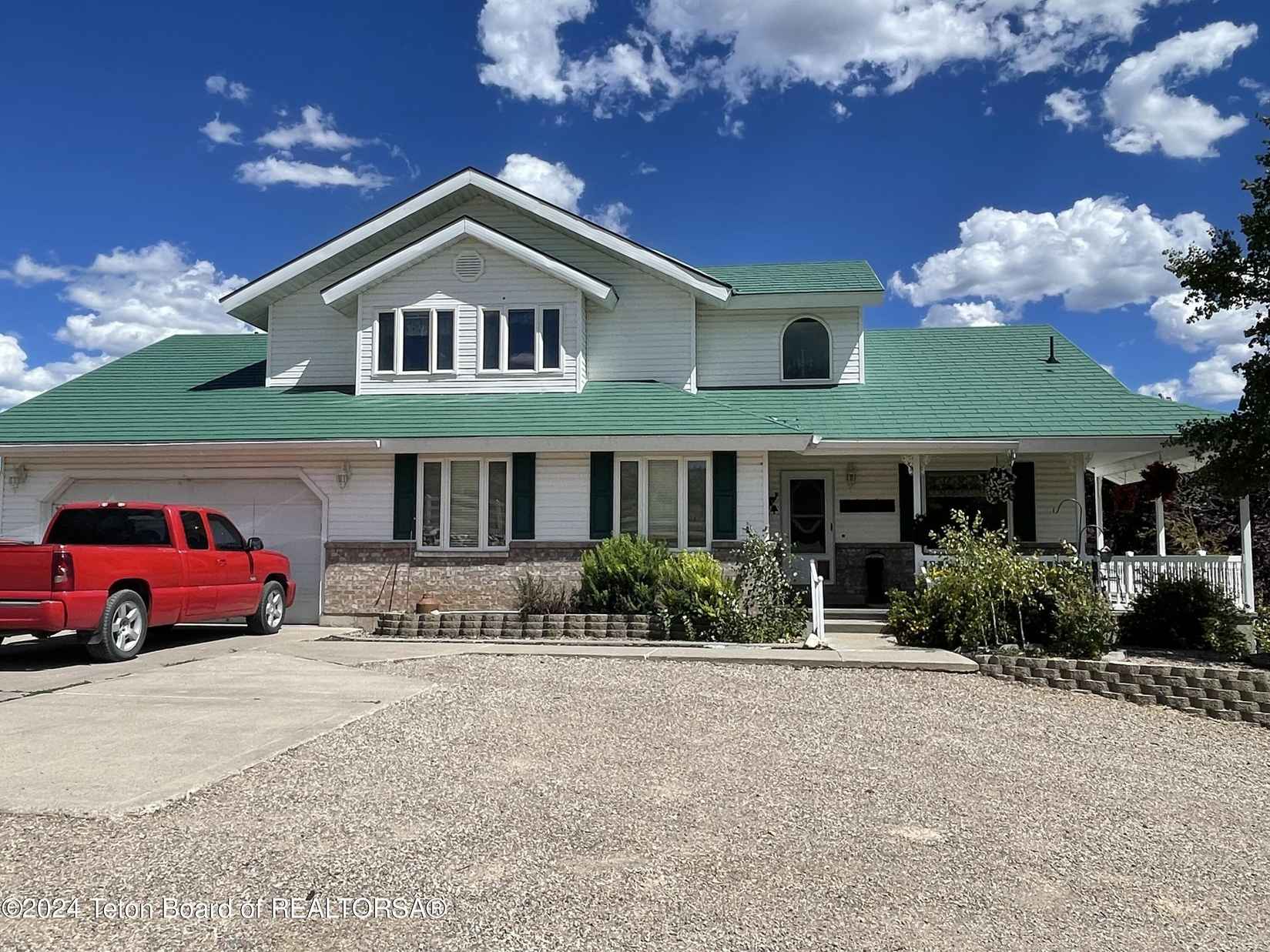 38 PARADISE Rd  