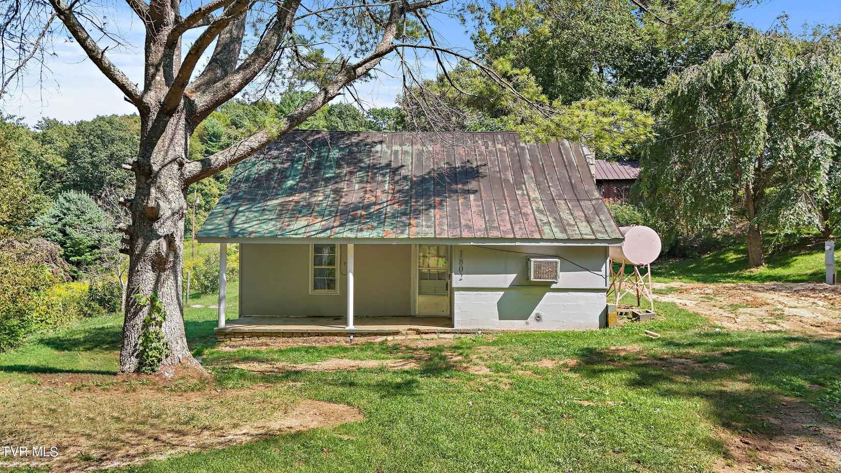 3275 Hotchkiss Vly Rd  