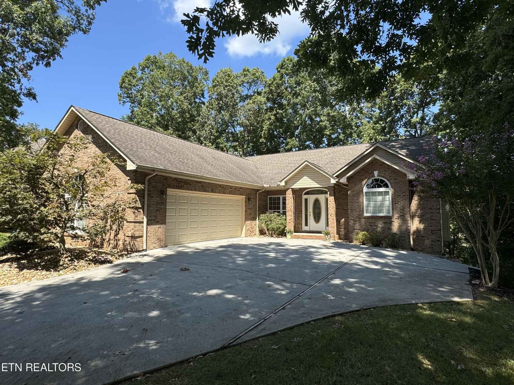 132 Vinita Ln  