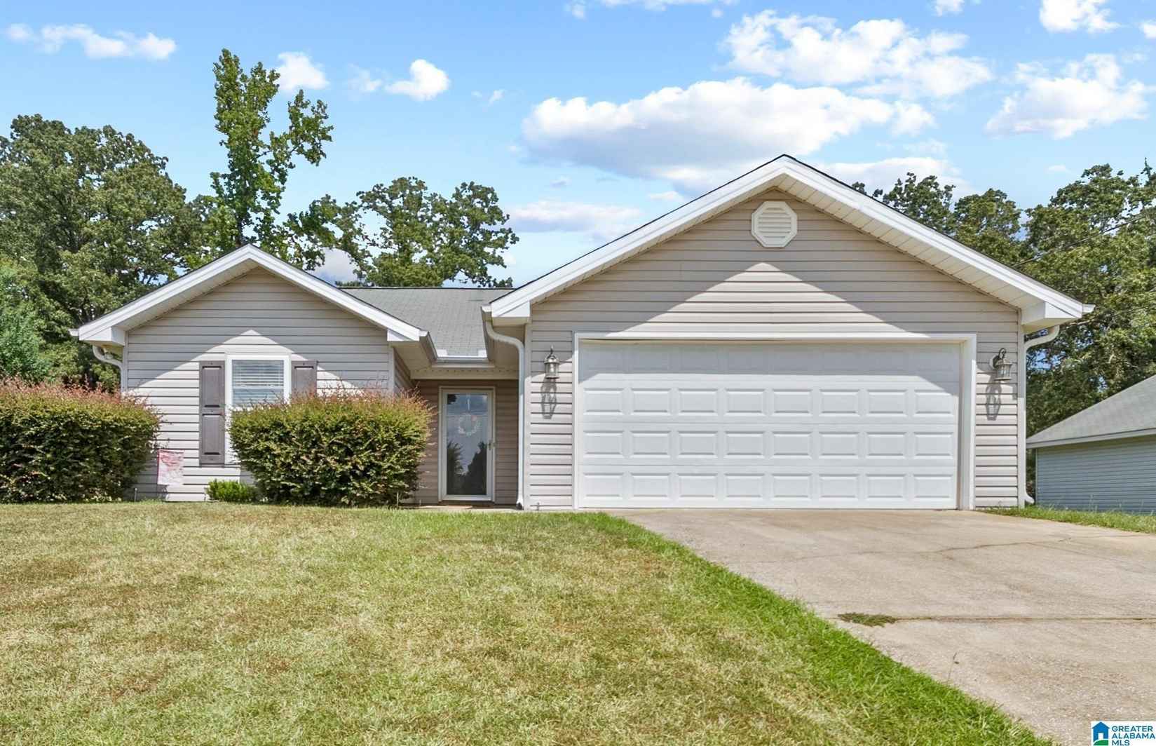 18484 THOROUGHBRED Dr  