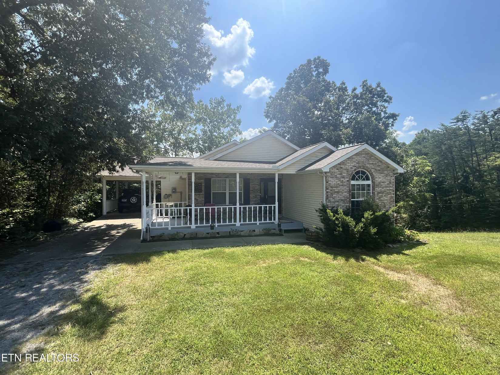 511 Cross Crk Cir  