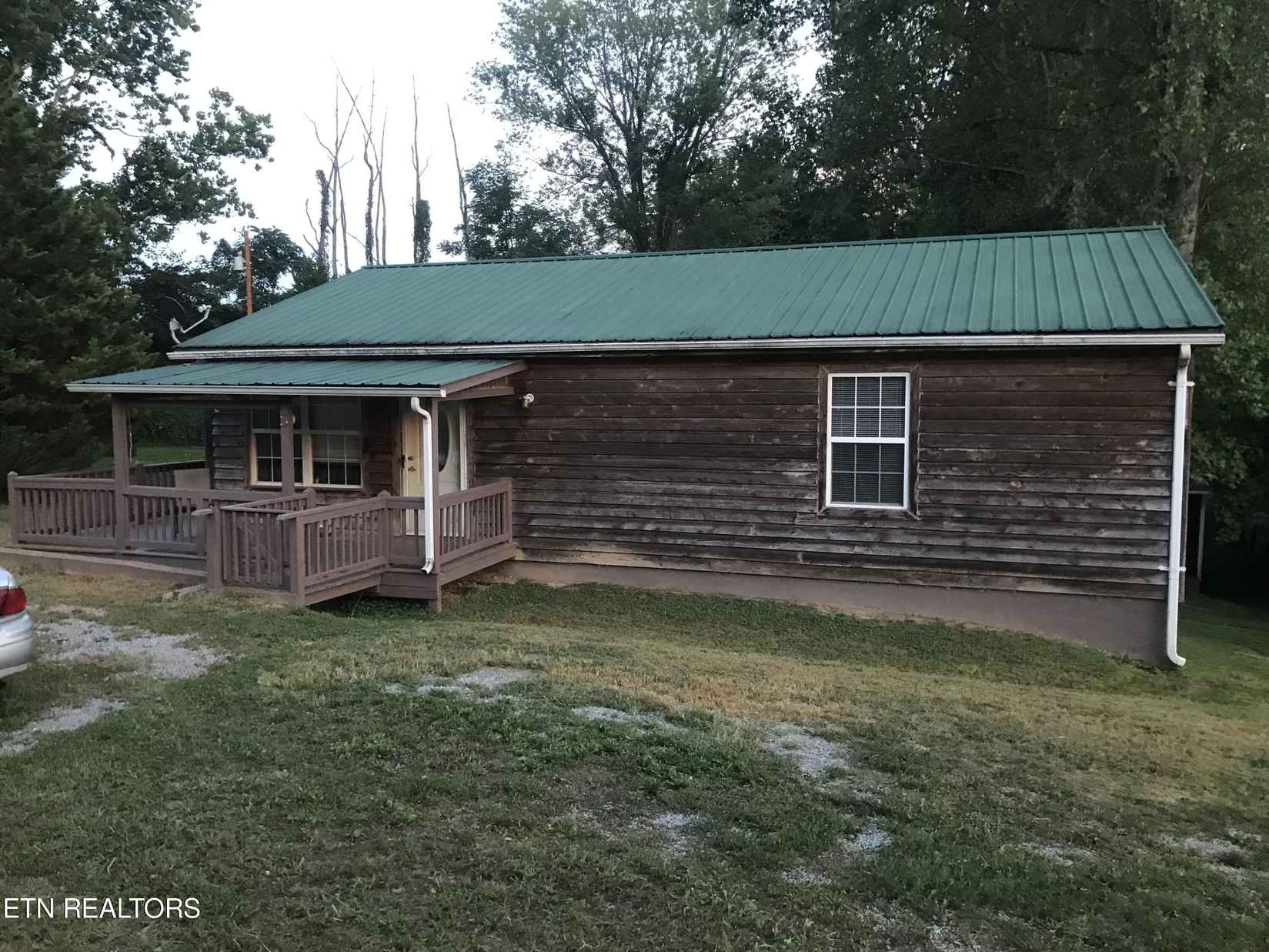 140 Sawmill Cir  