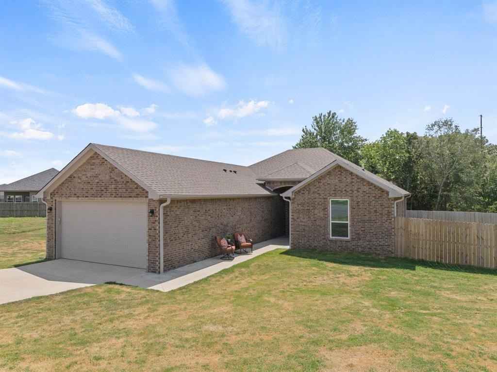109 Watson Dr  